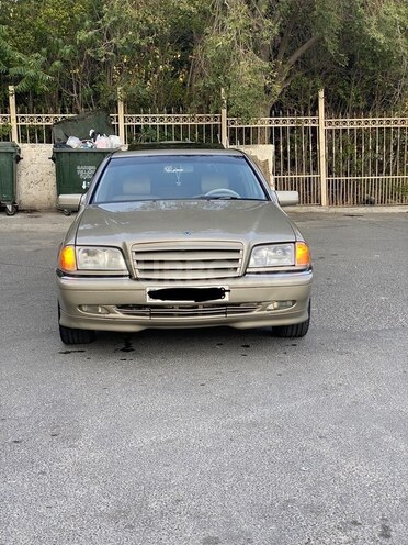 Mercedes C 240 1997, 245,480 km - 2.4 л - Bakı