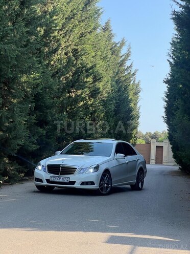 Mercedes E 220 d 2010, 226,000 km - 2.2 l - Bakı