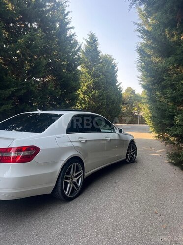 Mercedes E 220 d 2010, 226,000 km - 2.2 l - Bakı
