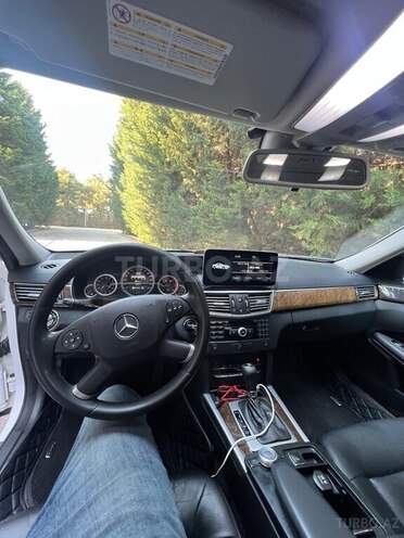 Mercedes E 220 d 2010, 226,000 km - 2.2 l - Bakı