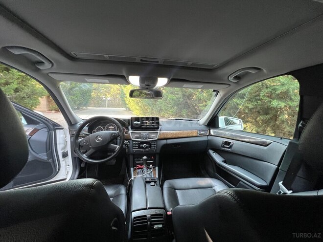 Mercedes E 220 d 2010, 226,000 km - 2.2 l - Bakı