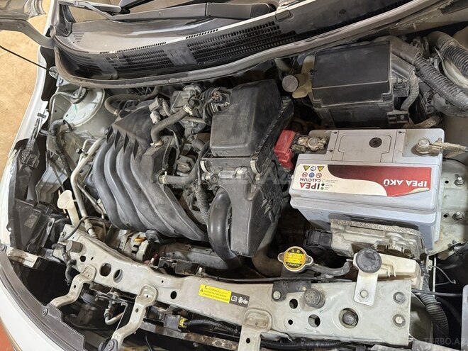 Nissan Sunny 2014, 269,800 km - 1.5 л - Bakı