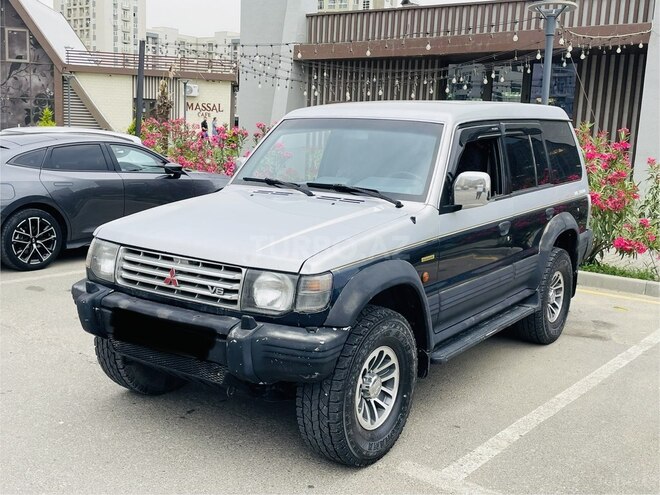 Mitsubishi Pajero 1994, 282,000 km - 3.5 l - Gəncə