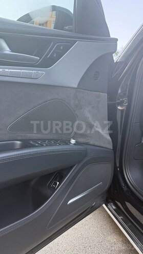 Audi A8 2014, 153,000 km - 4.0 l - Bakı