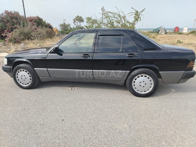 Mercedes 190 1992, 220,000 km - 2.0 л - Sumqayıt