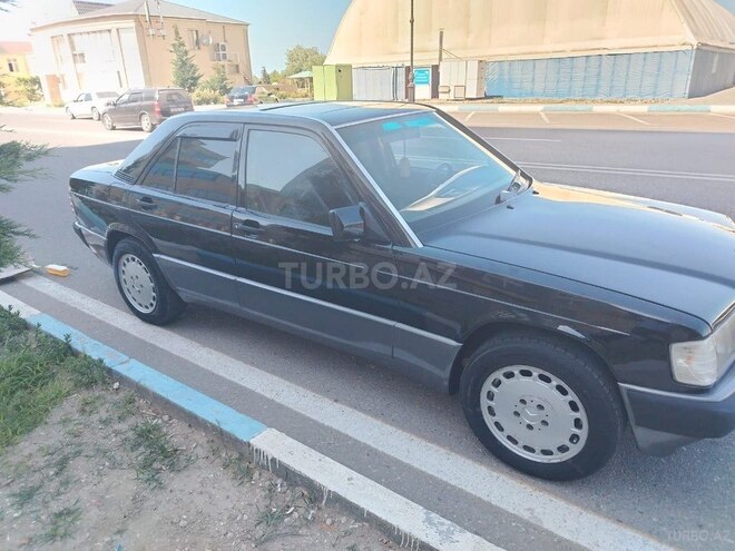 Mercedes 190 1992, 220,000 km - 2.0 л - Sumqayıt