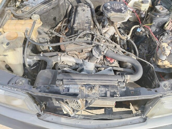 Mercedes 190 1992, 220,000 km - 2.0 л - Sumqayıt
