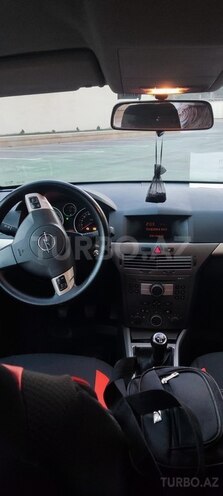 Opel Astra 2007, 260,000 km - 1.6 l - Bakı