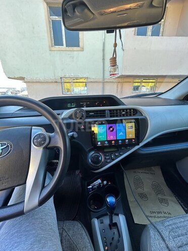 Toyota Prius C 2012, 250,000 km - 1.5 l - Bakı