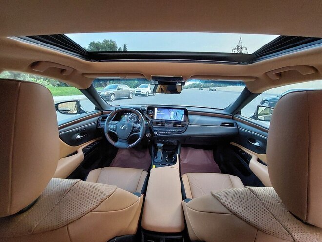 Lexus ES 300h 2023, 11,800 km - 2.5 l - Bakı