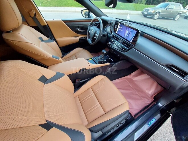 Lexus ES 300h 2023, 11,800 km - 2.5 l - Bakı