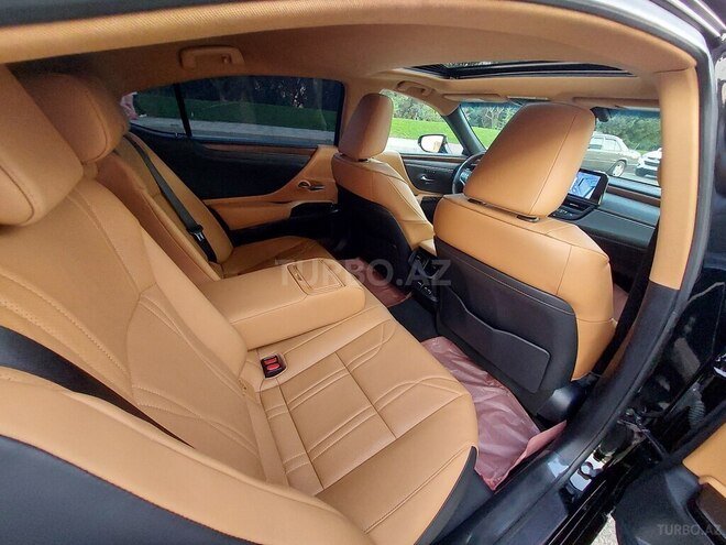 Lexus ES 300h 2023, 11,800 km - 2.5 l - Bakı