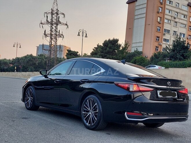 Lexus ES 300h 2023, 11,800 km - 2.5 l - Bakı