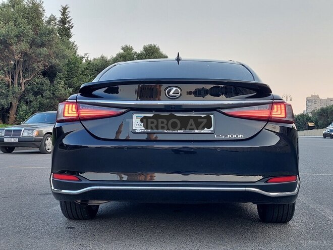 Lexus ES 300h 2023, 11,800 km - 2.5 l - Bakı