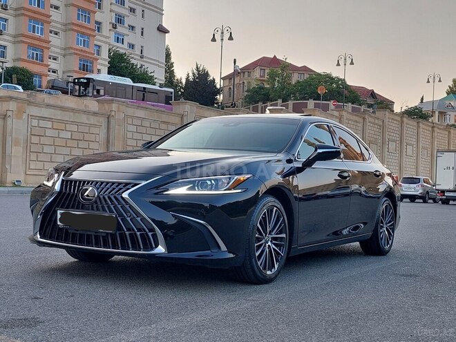 Lexus ES 300h 2023, 11,800 km - 2.5 l - Bakı