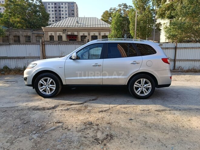 Hyundai Santa Fe 2009, 225,000 km - 2.0 л - Bakı