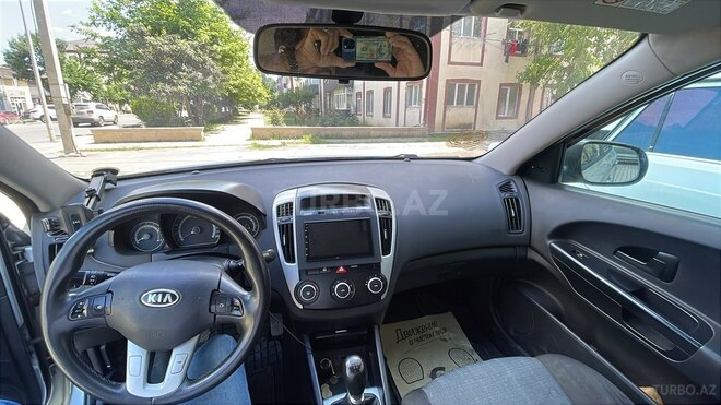 Kia Ceed 2010, 333,333 km - 1.4 л - Masallı