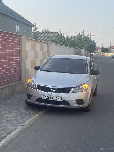Kia Ceed 2010, 333,333 km - 1.4 л - Masallı