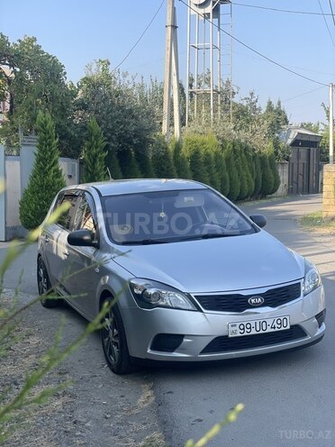 Kia Ceed 2010, 333,333 km - 1.4 л - Masallı