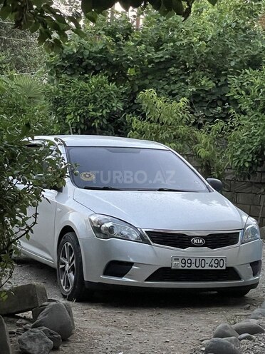 Kia Ceed 2010, 333,333 km - 1.4 л - Masallı