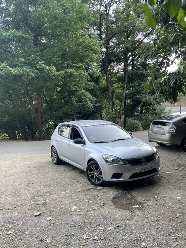 Kia Ceed 2010, 333,333 km - 1.4 л - Masallı