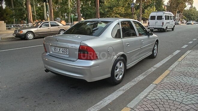 Opel Vectra 2000, 392,000 km - 1.8 l - Ağstafa