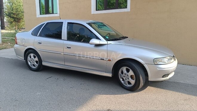 Opel Vectra 2000, 392,000 km - 1.8 l - Ağstafa