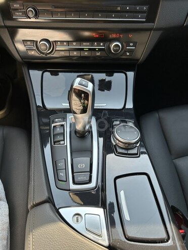 BMW 520 2016, 197,247 km - 2.0 l - Bakı