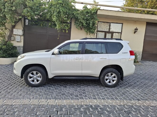 Toyota Land Cruiser Prado 2011, 168,000 km - 2.7 л - Bakı
