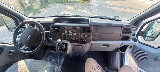 Ford Transit 2009, 283,000 km - 2.4 л - Bakı