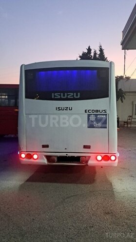 Isuzu Ecobus 2012, 285,000 km - 4.6 l - Sumqayıt