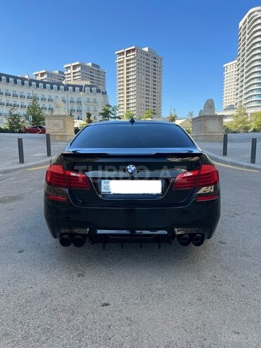 BMW 528-5