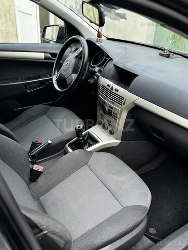 Opel Astra 2008, 297,350 km - 1.3 l - Bakı