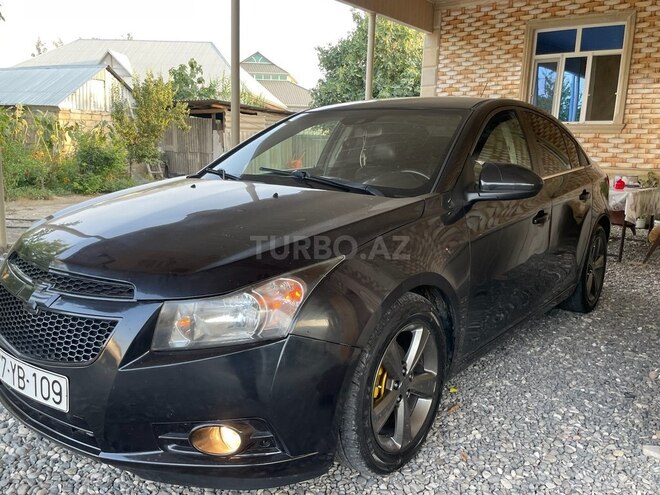 Chevrolet Cruze 2014, 300,000 km - 1.4 l - Ağcabədi