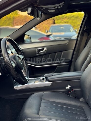 Mercedes E 220 d 4MATIC 2015, 207,000 km - 2.2 l - Bakı