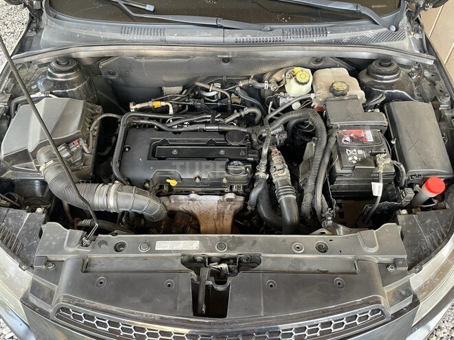 Chevrolet Cruze 2014, 300,000 km - 1.4 l - Ağcabədi