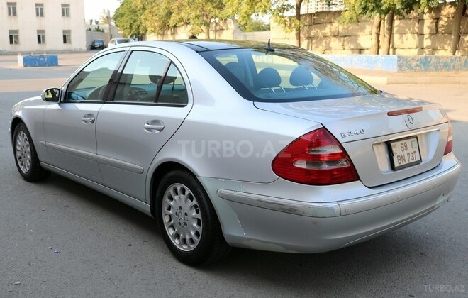 Mercedes E 240 2003, 172,300 km - 2.6 l - Bakı