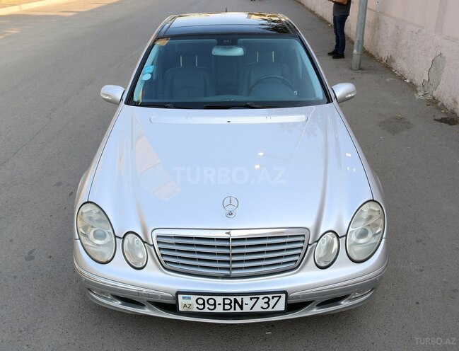 Mercedes E 240 2003, 172,300 km - 2.6 l - Bakı