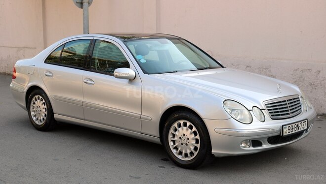 Mercedes E 240 2003, 172,300 km - 2.6 l - Bakı