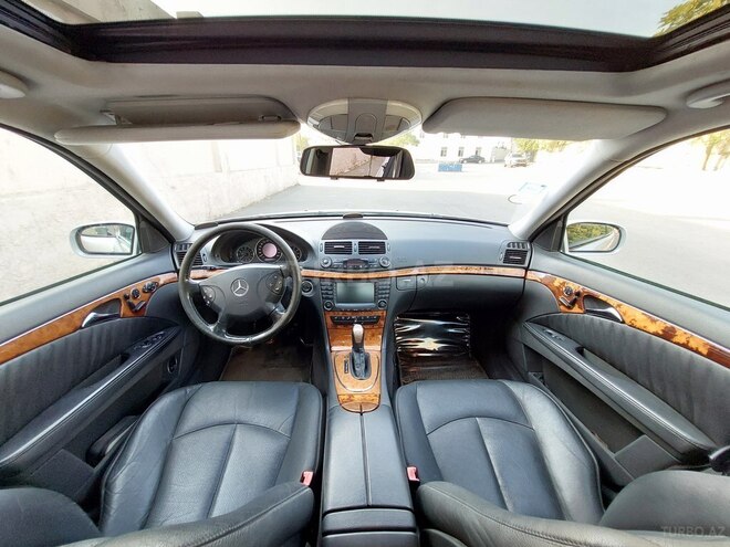 Mercedes E 240 2003, 172,300 km - 2.6 l - Bakı