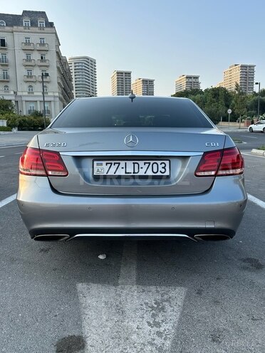 Mercedes E 220 d 2014, 300,000 km - 2.1 l - Bakı