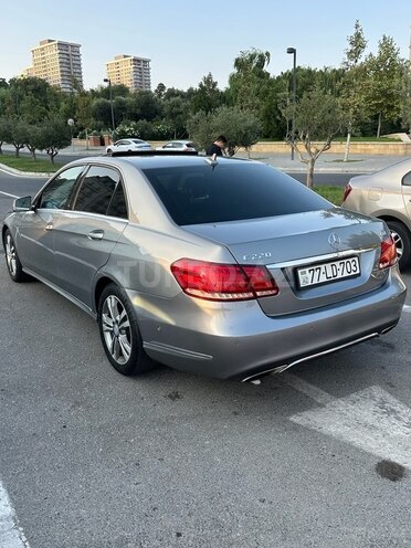 Mercedes E 220 d 2014, 300,000 km - 2.1 l - Bakı