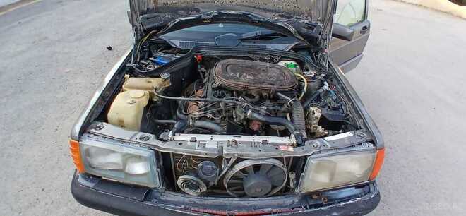 Mercedes 190 1990, 201,245 km - 2.0 л - Bərdə