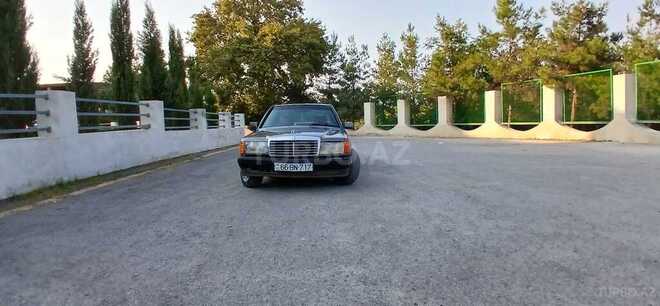 Mercedes 190 1990, 201,245 km - 2.0 л - Bərdə