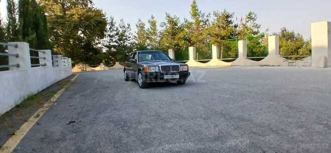Mercedes 190 1990, 201,245 km - 2.0 л - Bərdə