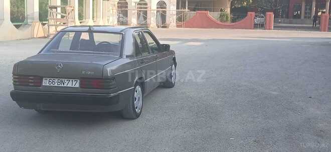 Mercedes 190 1990, 201,245 km - 2.0 л - Bərdə