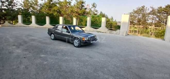 Mercedes 190 1990, 201,245 km - 2.0 л - Bərdə