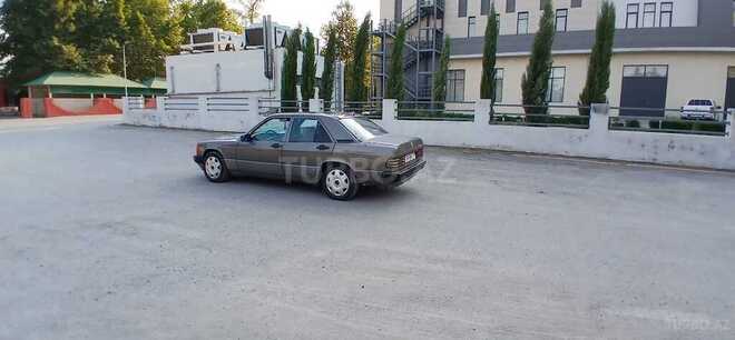Mercedes 190 1990, 201,245 km - 2.0 л - Bərdə