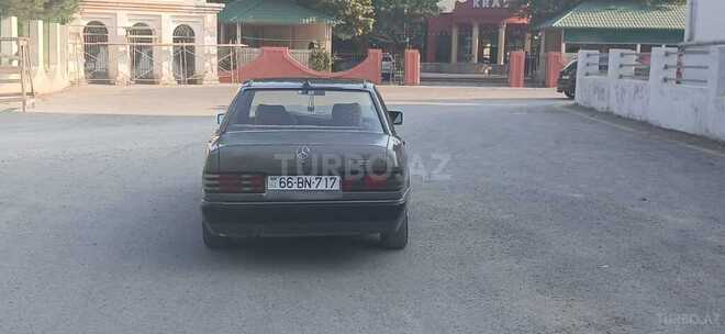 Mercedes 190 1990, 201,245 km - 2.0 л - Bərdə