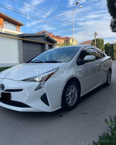 Toyota Prius 2019, 84,441 km - 1.8 l - Şamaxı